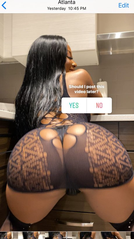 huge shemale onlyfans free xxx image