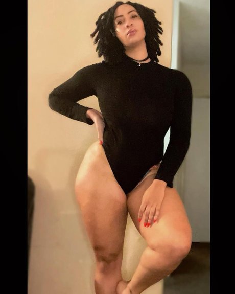 God Beth nudes star archive