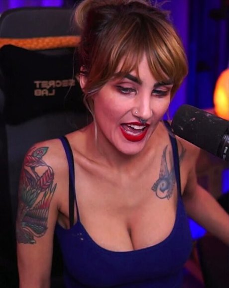 Nagisake star naked photo