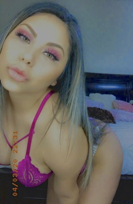 Yanxe ann star hot photos