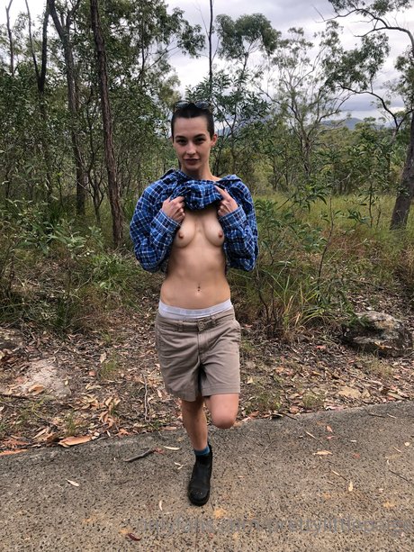 Pretty Little Paige nice star gallery