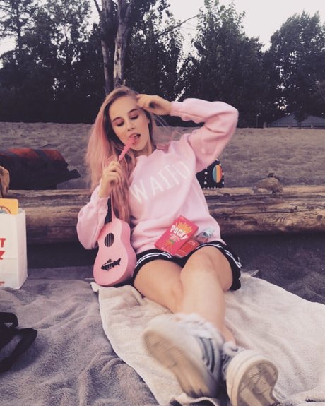 big tits teen onlyfans perfect photos