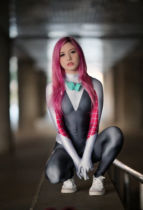 eyes onlyfans pretty pic