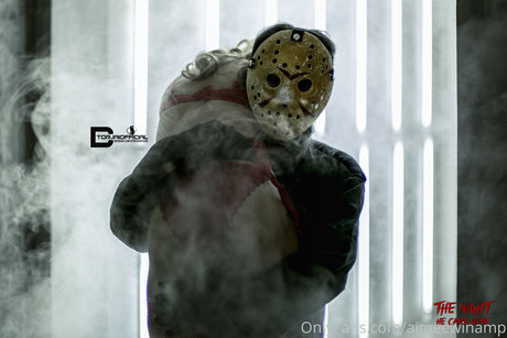 Win Amp sex model pictures