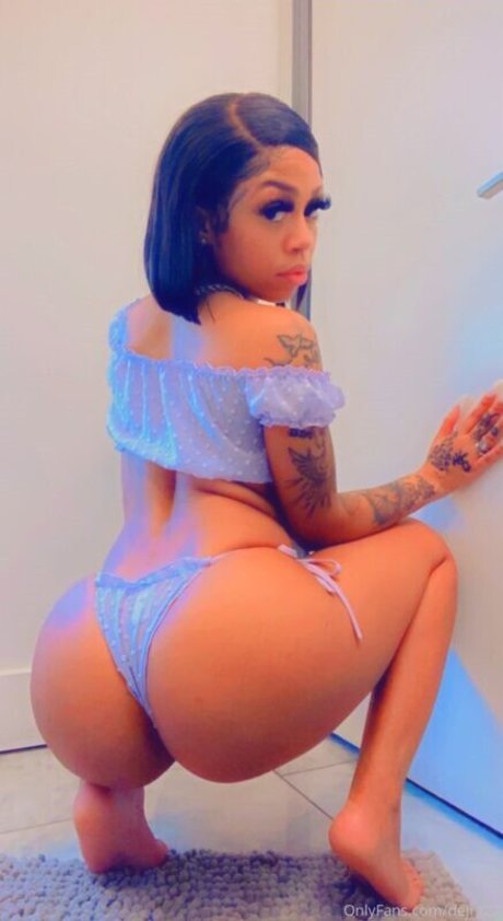 dejrg22 nude model picture