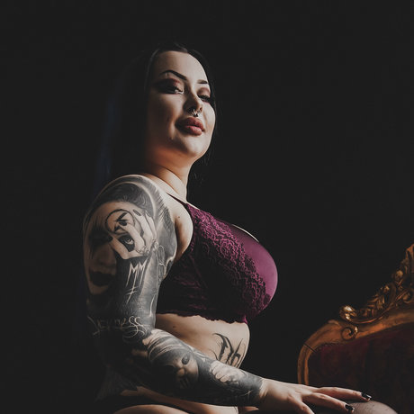 Minty knox pornographic model archive