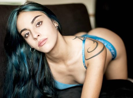 Agnemaru pretty actress gallery