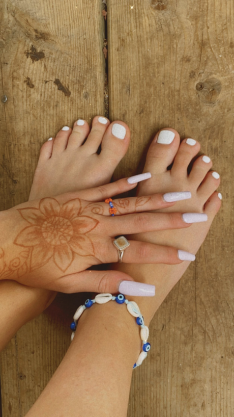 Glitter soles star naked pictures