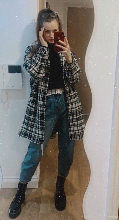 Notdiin perfect pornstar picture