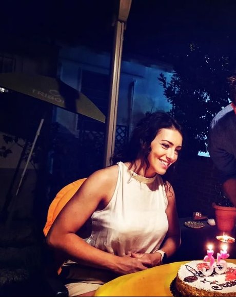 A stranger sel model porn img