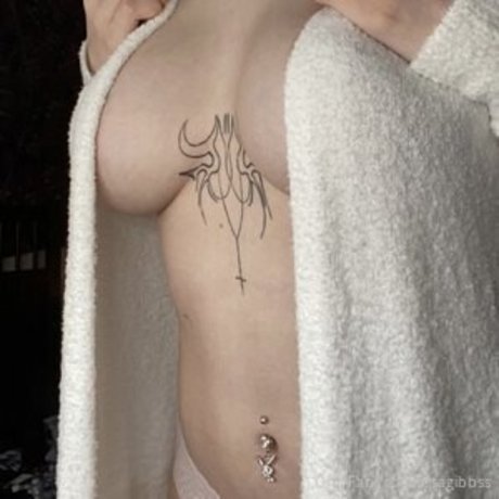 Lissa Gibbss exclusive pornstar gallery