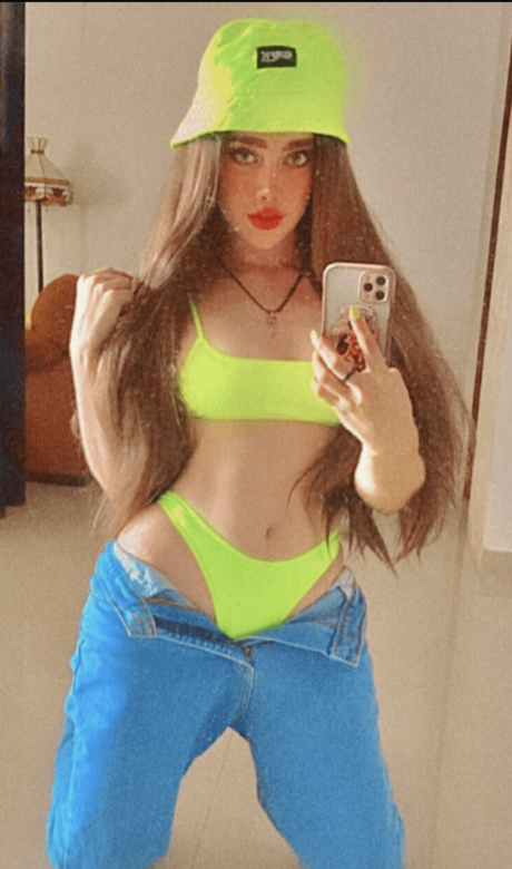 pausotor model sex pic