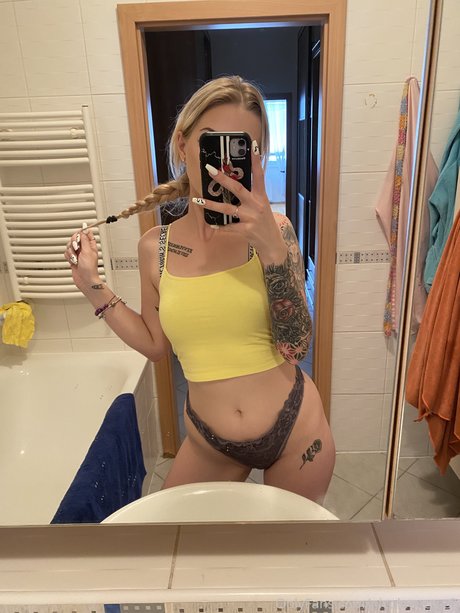 corpus onlyfans porno image