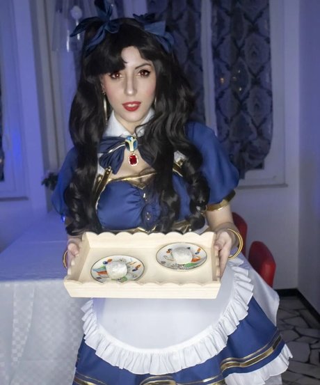 Lauramunay model beautiful picture