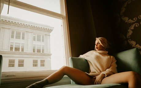 thigh high boots onlyfans sexy nude gallery