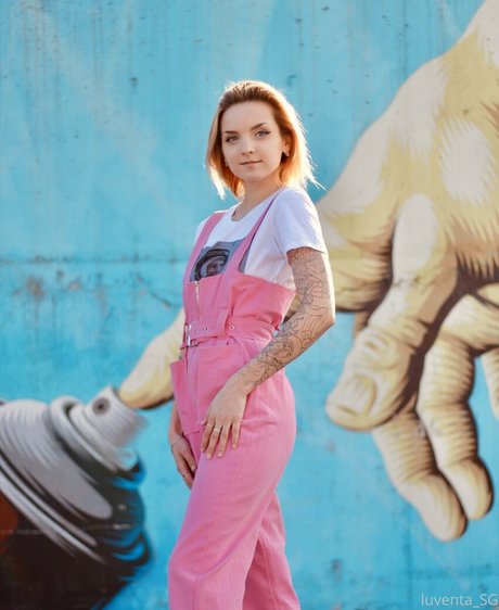 big tits blonde onlyfans free nude galleries