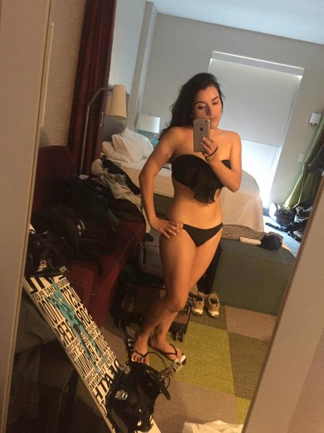 Tania Ivette_ star erotic archive