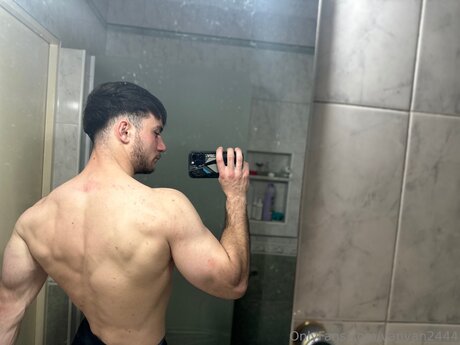 Jotajer model hd pics