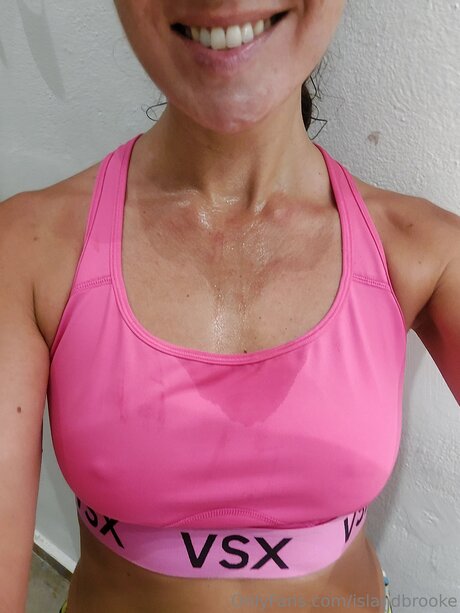 Islandbrooke adult model photos