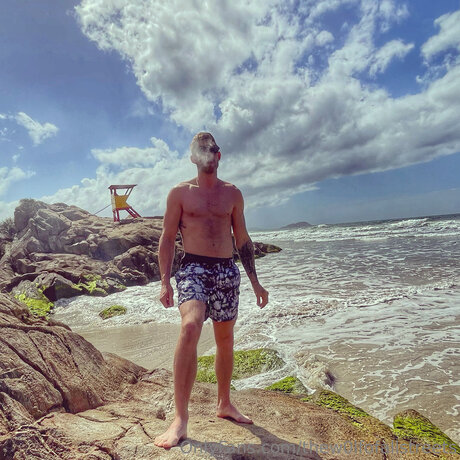 Thew0lfofallstreets nude star picture