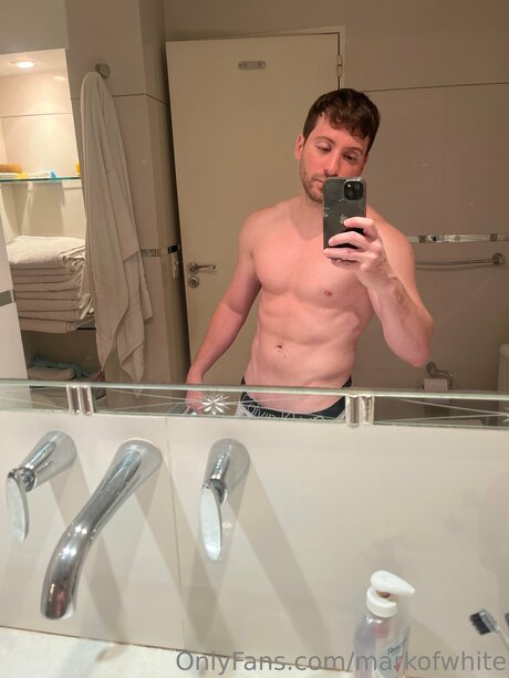 Markofwhite free star photos