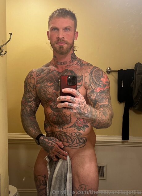 Therealvanillagorilla nude model photos