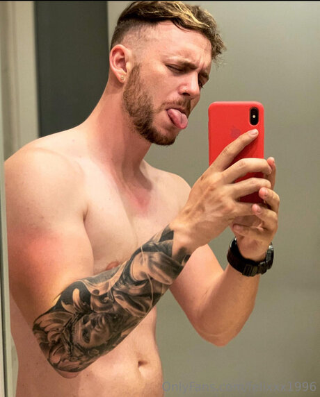 teen feet onlyfans adult picture