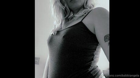 Babbiangela high quality star picture