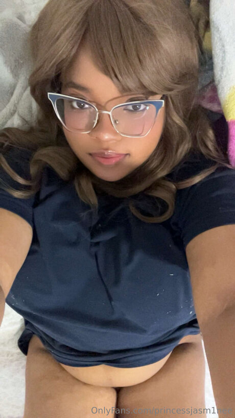 Princessjasm1nee adult star pictures