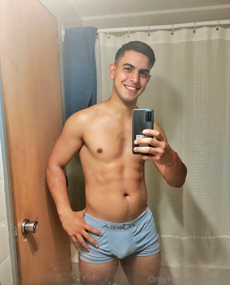 Ezefit hd model picture