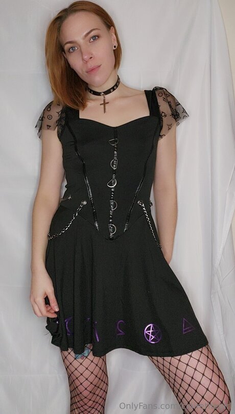 Clairethegirl naked model picture