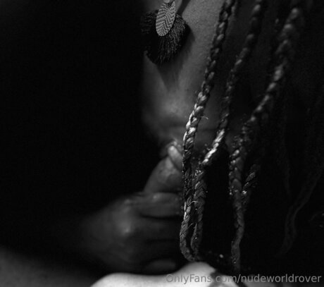 Nudeworldrover star erotic photos