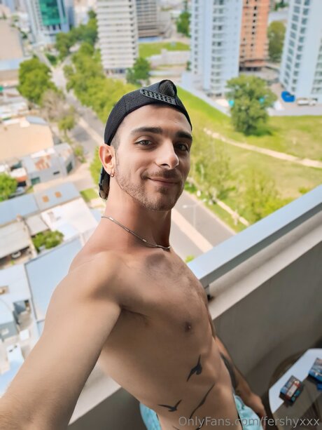 Fershyxxx nude pornstar galleries