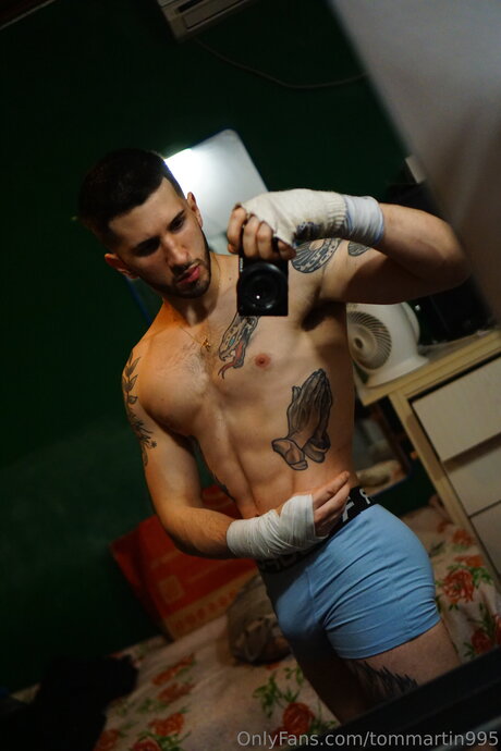 male onlyfans hot xxx images