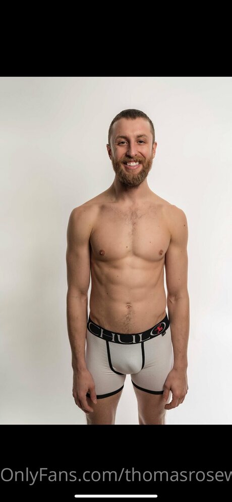 Crustyunderwear beautiful actress pic