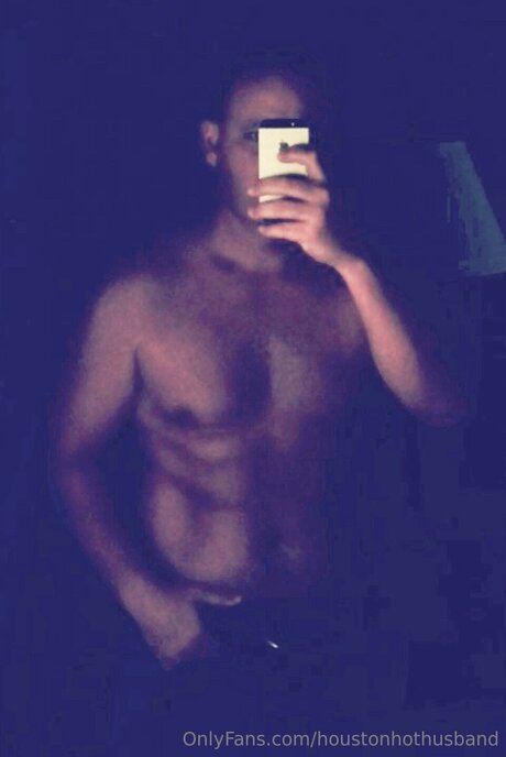 Houstonhothusband pornstar photos