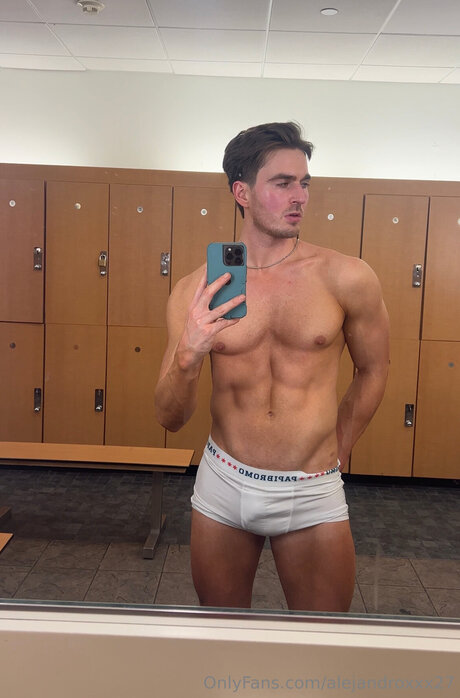 Alejandroxxx27 xxx pornstar pics