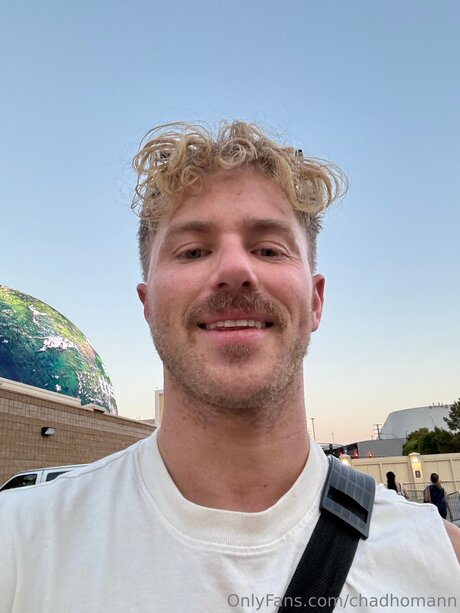 Chadhomann star pornographic image