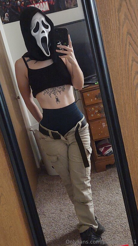 Pesttechgirl 1 star hd photos