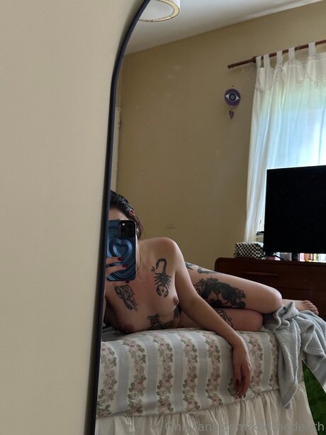 Of Kkkiki naked actress pic