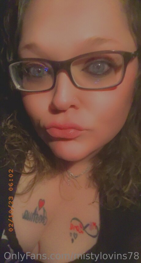 tiny onlyfans sexy photo