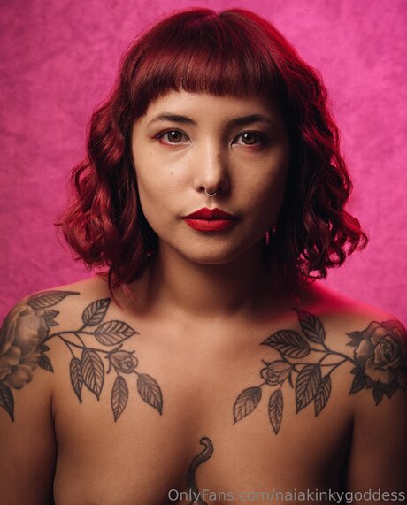 Naiakinkygoddess xxx star picture
