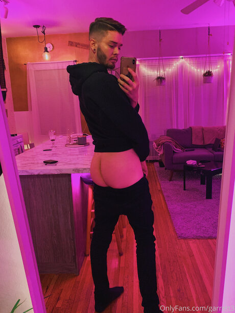 Garrett3 sexy model photos