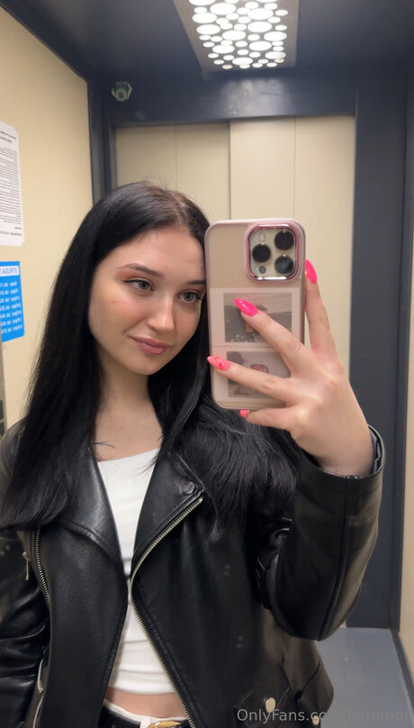 Tinylia pretty model photos