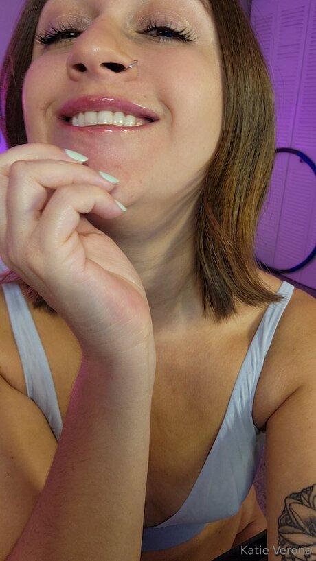 Katieverona exclusive model photo