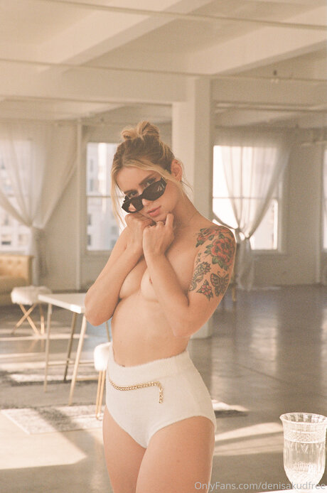 mature fuck onlyfans nude image