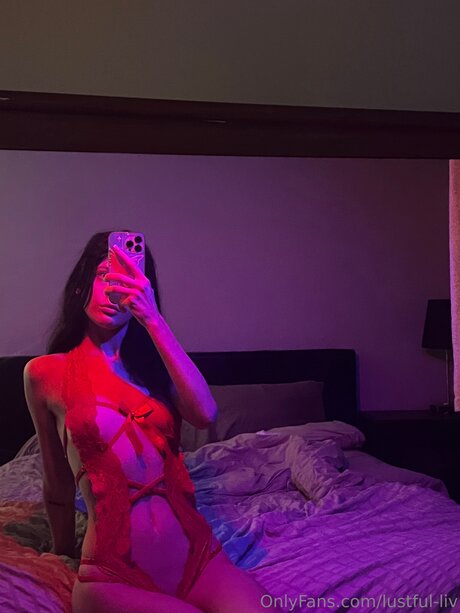 Lustful Liv naked star photo