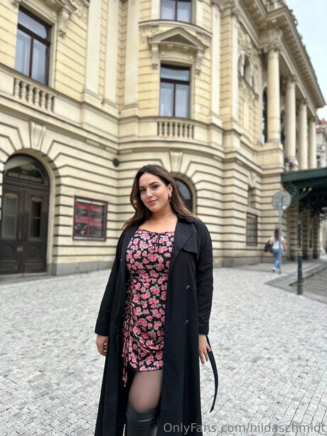 Hildaschmidt best model galleries