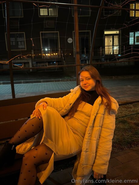 Kleine Emmi perfect model image