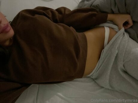 Dirtymiraa beautiful actress photo